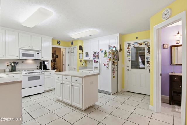 2207 Andrews Road, Lynn Haven, FL 32444