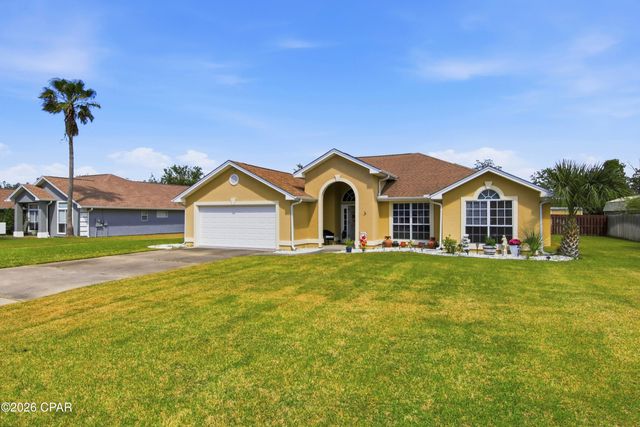 2207 Andrews Road, Lynn Haven, FL 32444