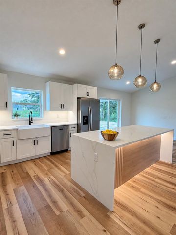 115 JUNIPER CIR, Ocala, FL 34480
