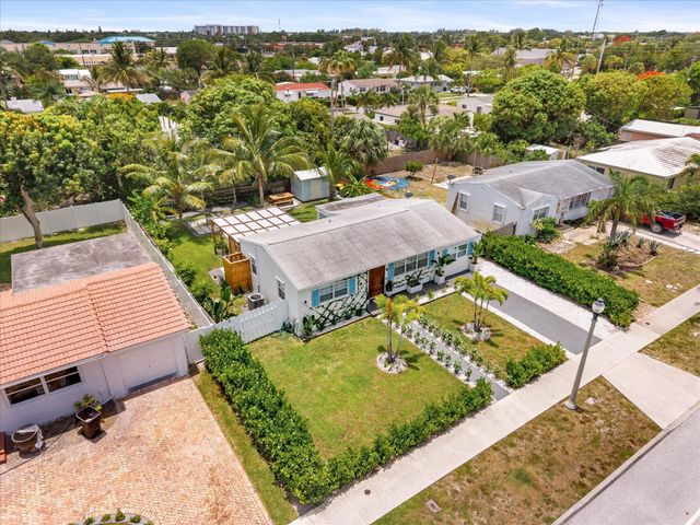 350 Forest Hill Boulevard, West Palm Beach, FL 33405