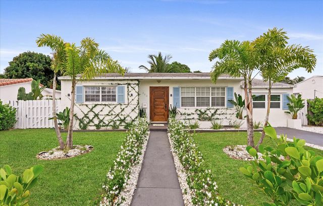 350 Forest Hill Boulevard, West Palm Beach, FL 33405