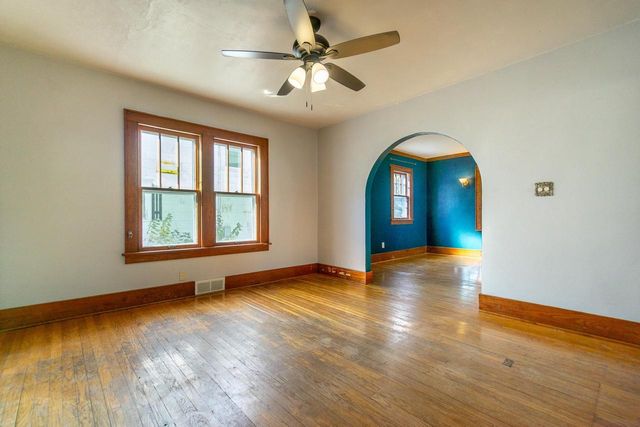 445 S Birdsey Street, Columbus, WI 53925