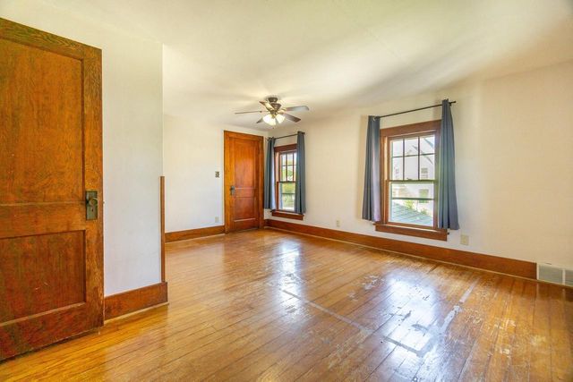 445 S Birdsey Street, Columbus, WI 53925