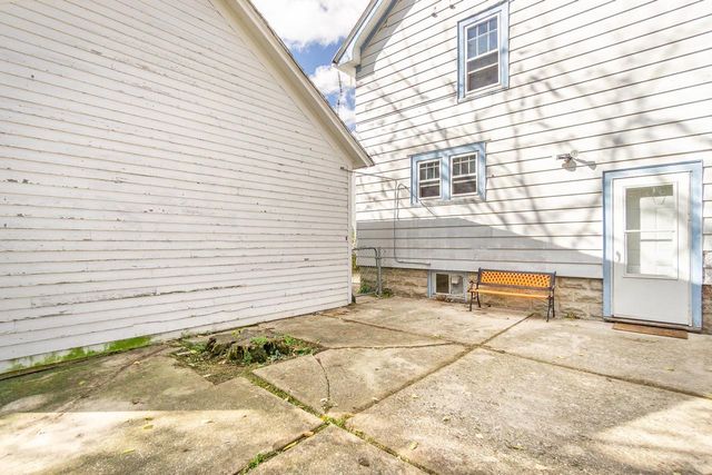 445 S Birdsey Street, Columbus, WI 53925