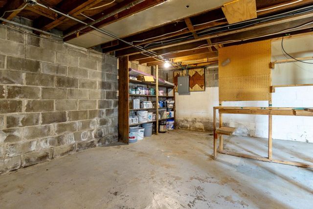 445 S Birdsey Street, Columbus, WI 53925