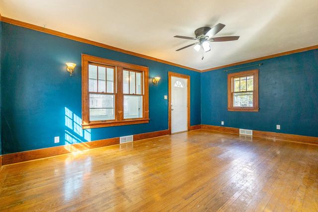 445 S Birdsey Street, Columbus, WI 53925