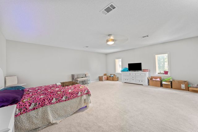 6683 KIRBY OAKS LN, Memphis, TN 38119