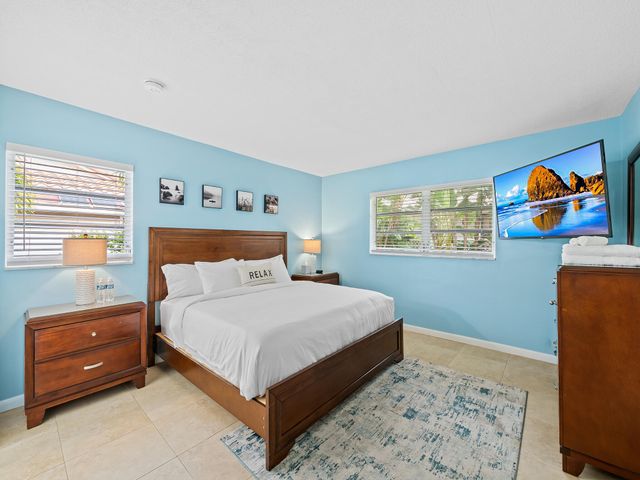 3240 Spanish River Drive, Lauderdale-By-The-Sea, Lauderdale By The Sea, FL 33062
