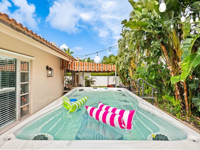 3240 Spanish River Drive, Lauderdale-By-The-Sea, Lauderdale By The Sea, FL 33062