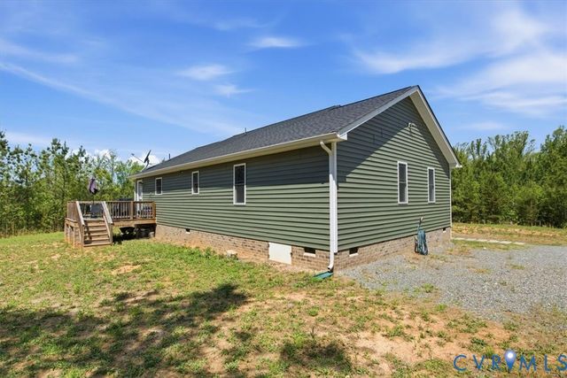 378 Halls Store Rd, Mineral, VA 23117