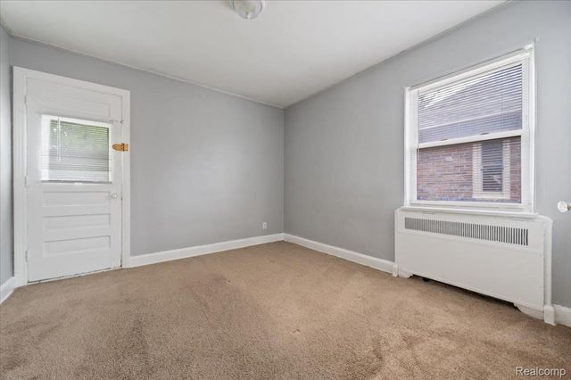 18290 Prairie Street, Detroit, MI 48221