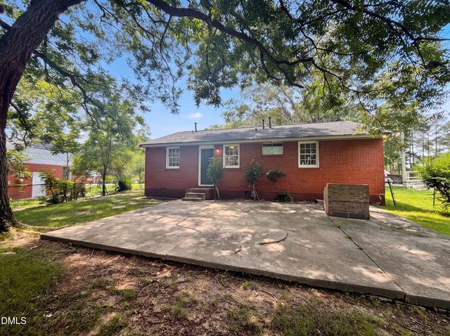 705 Peyton Street, Raleigh, NC 27610