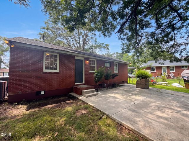 705 Peyton Street, Raleigh, NC 27610