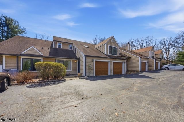 202 Joseph Ln, Mine Hill Twp., NJ 07803