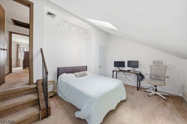 202 Joseph Ln, Mine Hill Twp., NJ 07803