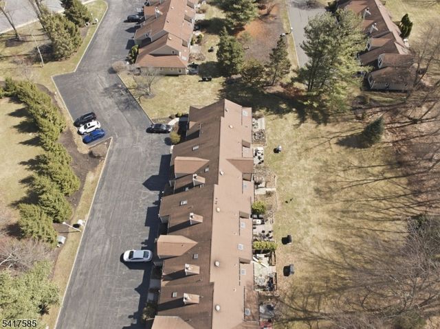 202 Joseph Ln, Mine Hill Twp., NJ 07803