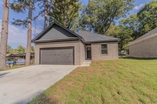 918-A Mays, Jonesboro, AR 72405