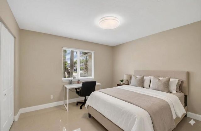 8699 Uranus Terrace, West Palm Beach, FL 33403