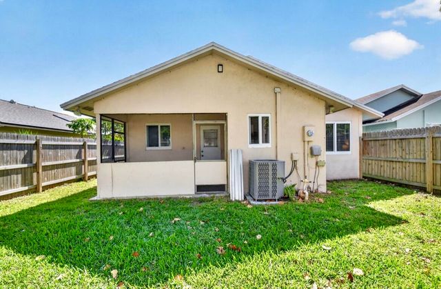 8699 Uranus Terrace, West Palm Beach, FL 33403