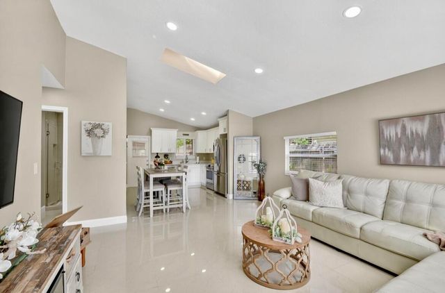 8699 Uranus Terrace, West Palm Beach, FL 33403