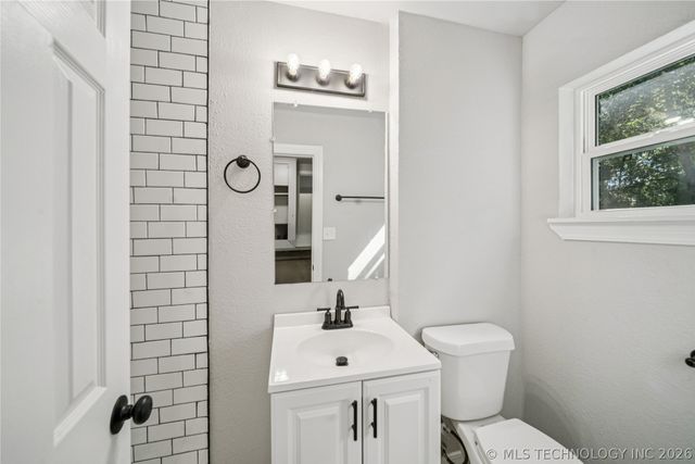 3424 E 41st Street, Tulsa, OK 74135