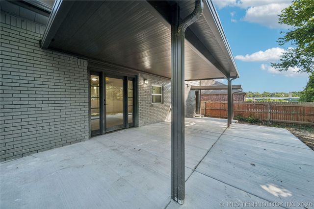 3424 E 41st Street, Tulsa, OK 74135