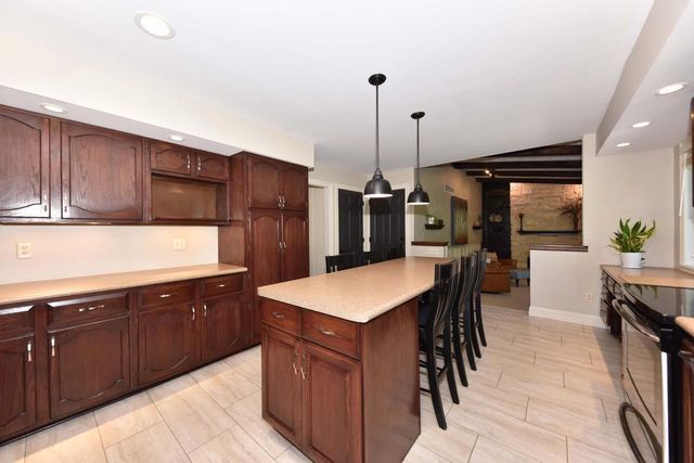 W257N5671 North Hill DRIVE, Lisbon, WI 53089