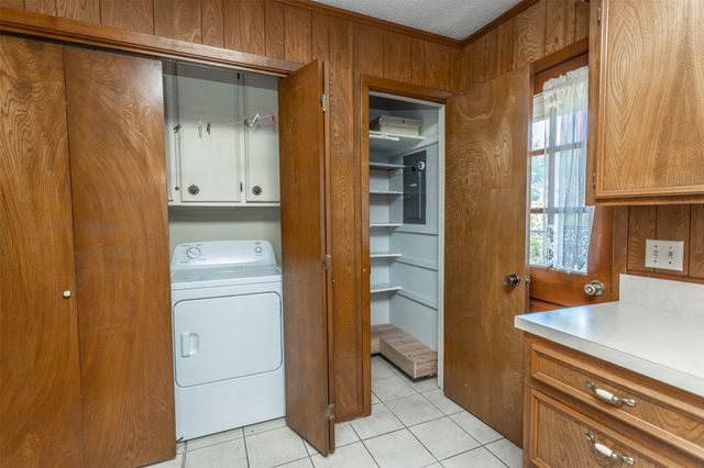 1203 Aspen Road, Gainesville, TX 76240