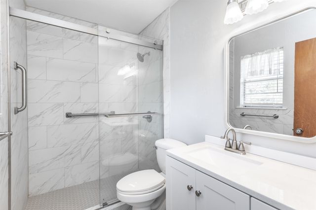 1203 Aspen Road, Gainesville, TX 76240