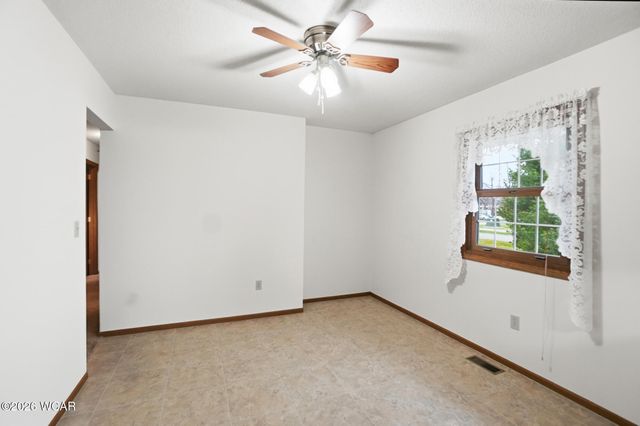 8 Harwood Lane, Cridersville, OH 45806