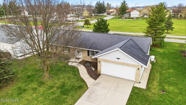 8 Harwood Lane, Cridersville, OH 45806