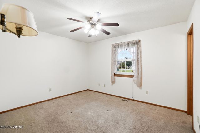 8 Harwood Lane, Cridersville, OH 45806