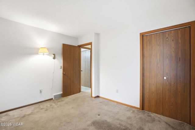 8 Harwood Lane, Cridersville, OH 45806