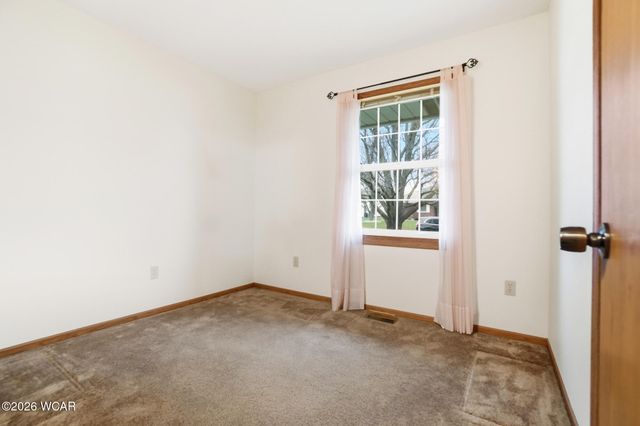 8 Harwood Lane, Cridersville, OH 45806