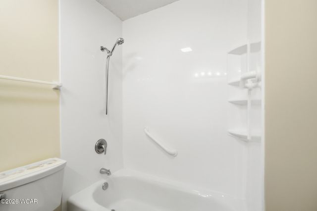 8 Harwood Lane, Cridersville, OH 45806