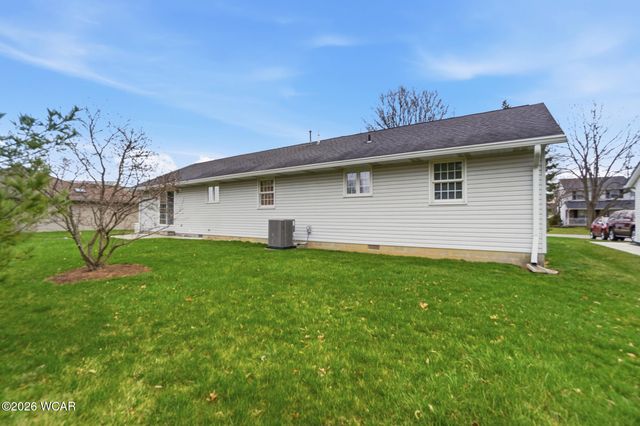 8 Harwood Lane, Cridersville, OH 45806