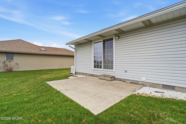 8 Harwood Lane, Cridersville, OH 45806