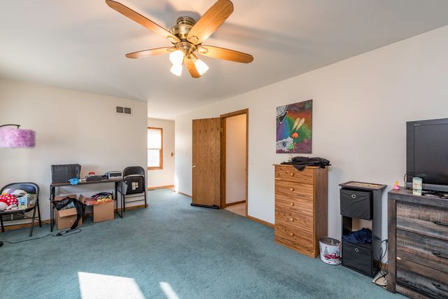 514 Judith Court, Winthrop Harbor, IL 60096