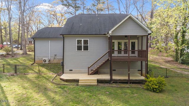 711 Fernwood Drive, Clayton, NC 27520