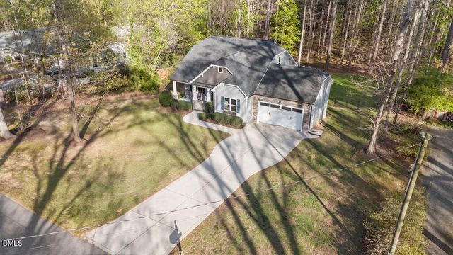 711 Fernwood Drive, Clayton, NC 27520