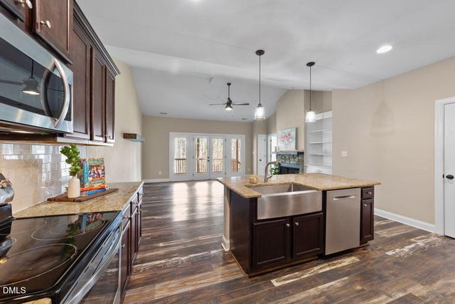 711 Fernwood Drive, Clayton, NC 27520