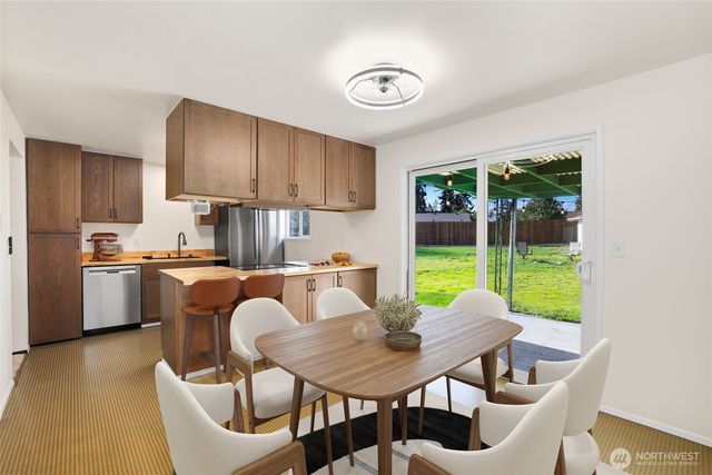 8504 Quinault Drive NE, Olympia, WA 98516