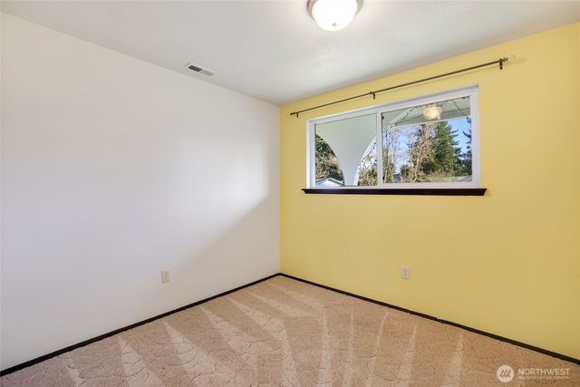 8504 Quinault Drive NE, Olympia, WA 98516