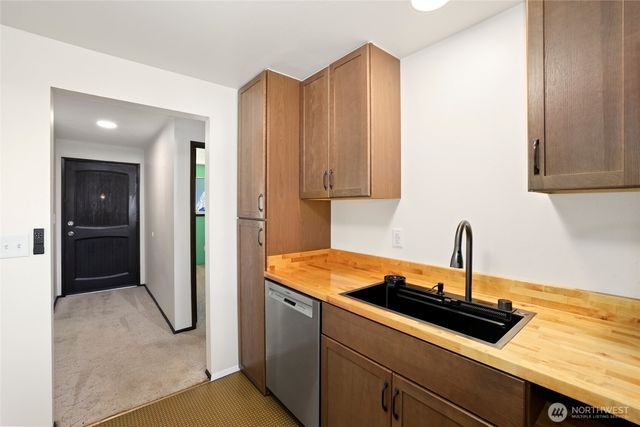 8504 Quinault Drive NE, Olympia, WA 98516