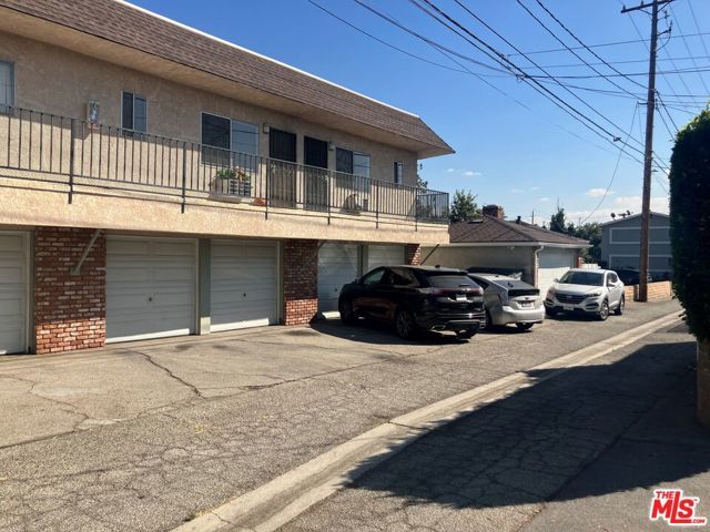 271 W Ash Avenue, Burbank, CA 91502