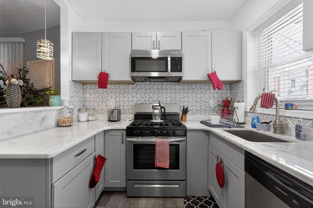 731 MARLYN RD, Philadelphia, PA 19151