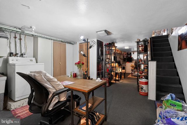 731 MARLYN RD, Philadelphia, PA 19151