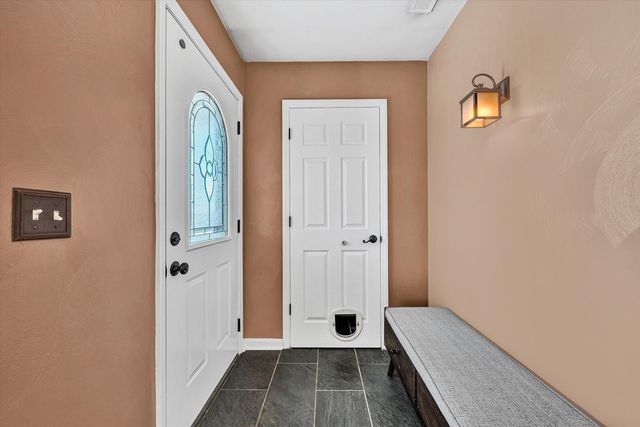 1311 Walnut Shell DR, Vinton, VA 24179