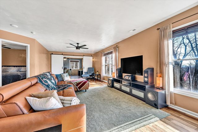 1311 Walnut Shell DR, Vinton, VA 24179