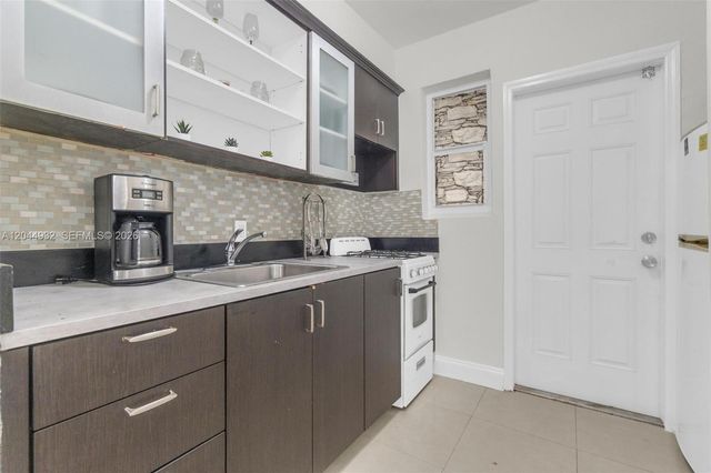 503 75th St 7504, Miami Beach, FL 33141